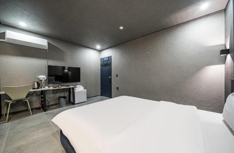 Moonstay Hotel Cheonan Extérieur photo