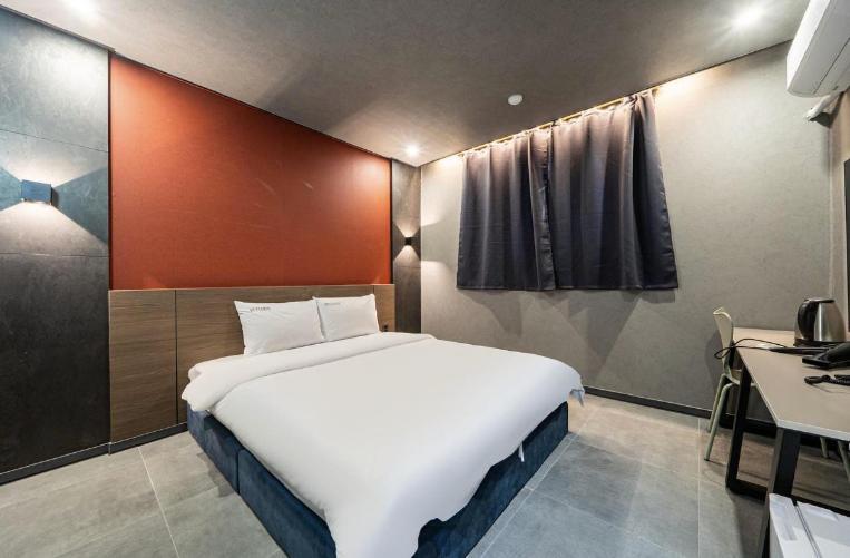 Moonstay Hotel Cheonan Extérieur photo