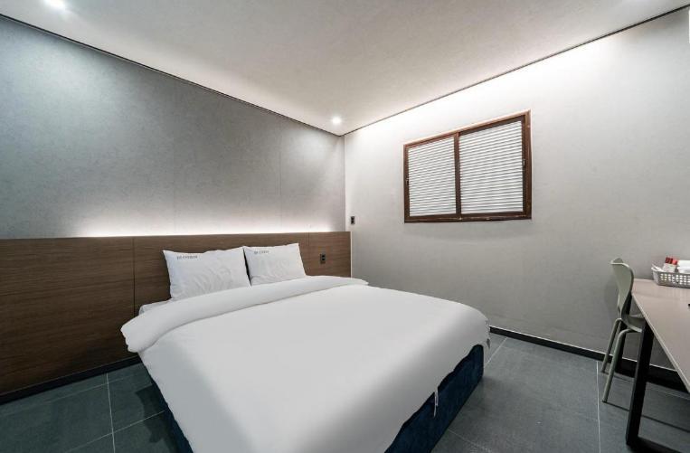 Moonstay Hotel Cheonan Extérieur photo